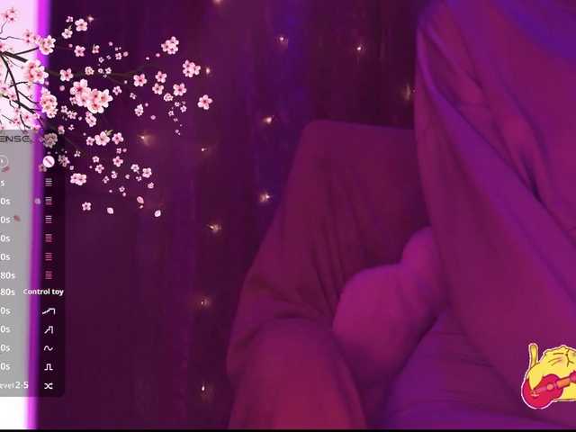 Karo1ina1 live cam on BongaCams