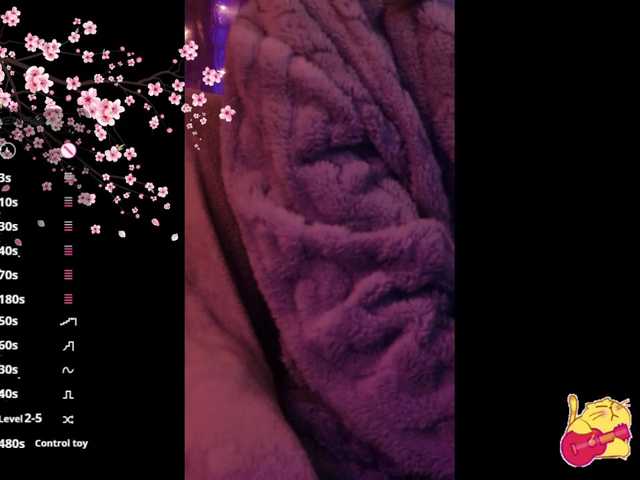 Karo1ina1 live cam on BongaCams