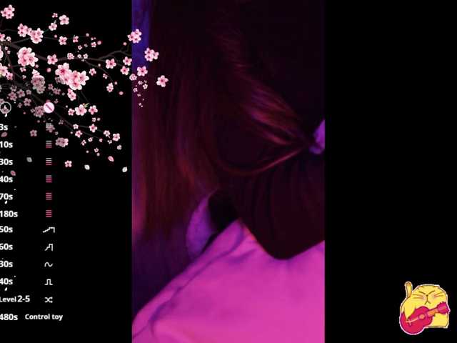 Karo1ina1 live cam on BongaCams