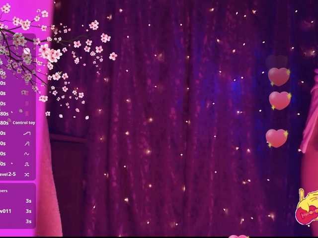 Karo1ina1 live cam on BongaCams