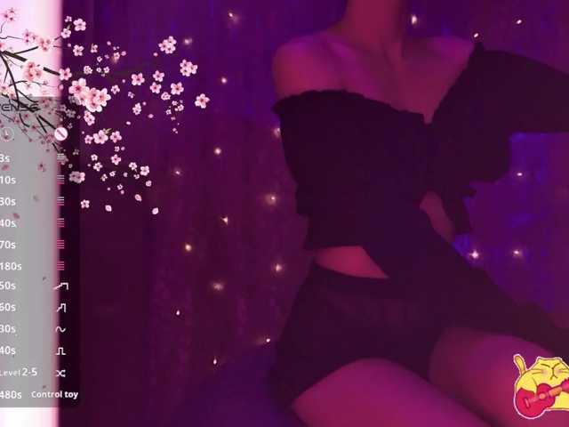 Karo1ina1 live cam on BongaCams