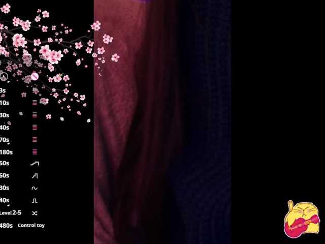 Karo1ina1 live cam on BongaCams