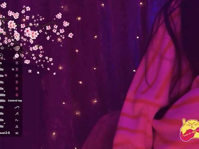 Karo1ina1 live cam on BongaCams