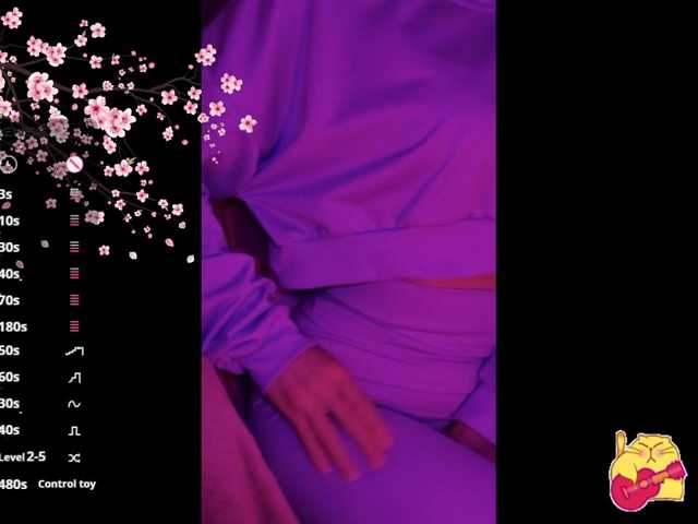 Karo1ina1 live cam on BongaCams