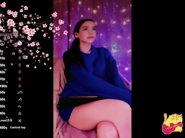 Karo1ina1 live cam on BongaCams