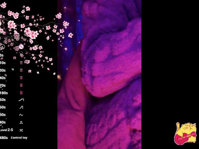 Karo1ina1 live cam on BongaCams