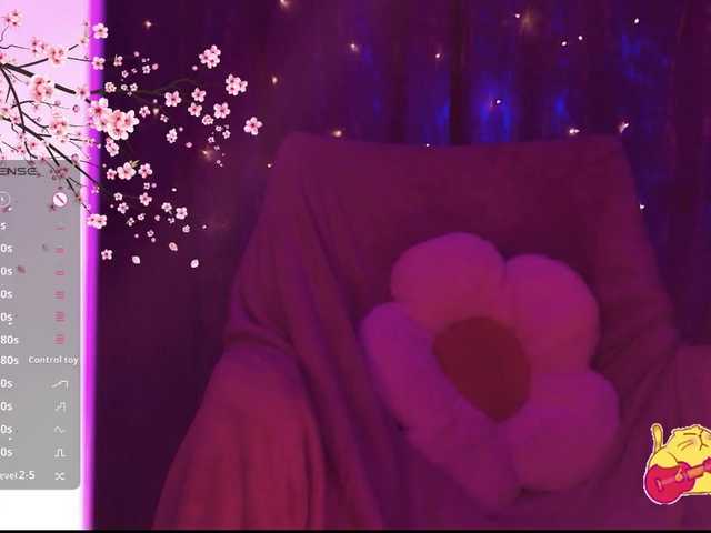 Karo1ina1 live cam on BongaCams