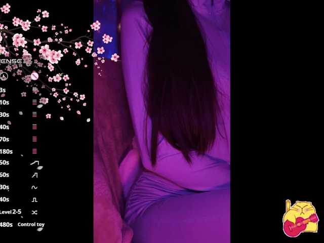 Karo1ina1 live cam on BongaCams