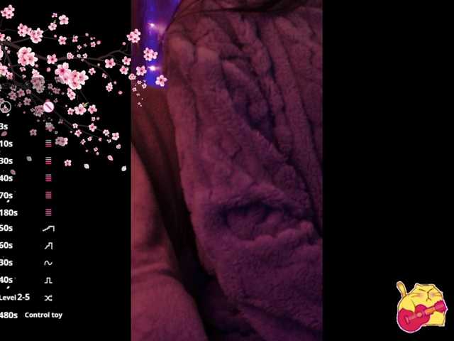 Karo1ina1 live cam on BongaCams