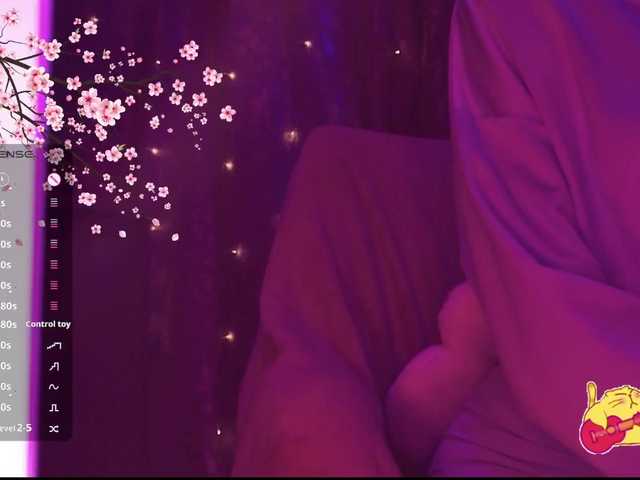 Karo1ina1 live cam on BongaCams