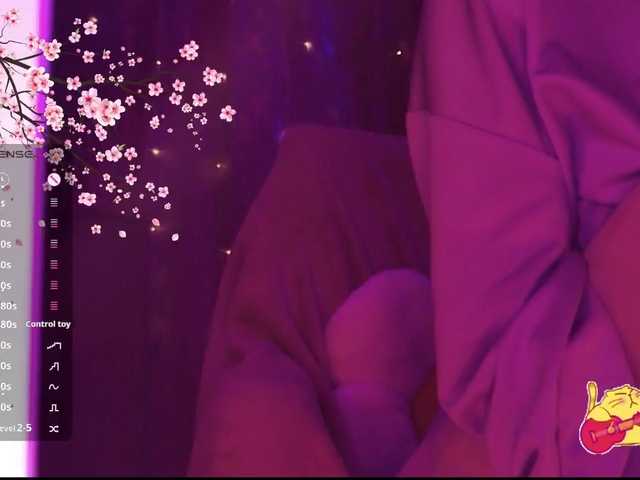 Karo1ina1 live cam on BongaCams