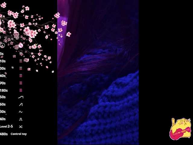 Karo1ina1 live cam on BongaCams