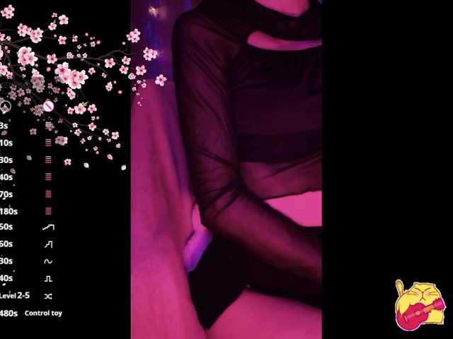 Karo1ina1 live cam on BongaCams