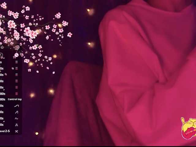 Karo1ina1 live cam on BongaCams