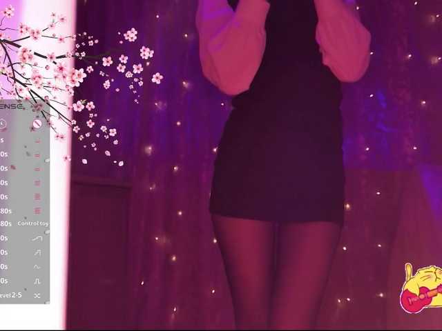Karo1ina1 live cam on BongaCams