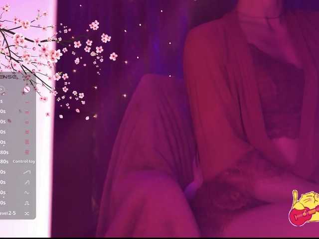 Karo1ina1 live cam on BongaCams