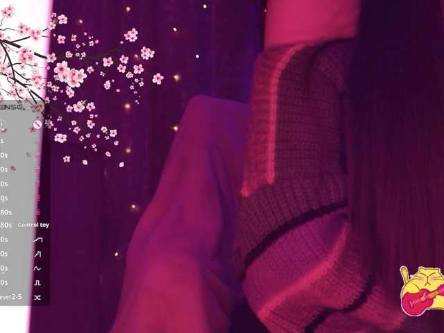 Karo1ina1 live cam on BongaCams