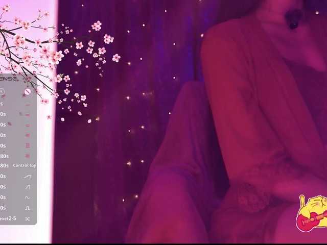 Karo1ina1 live cam on BongaCams