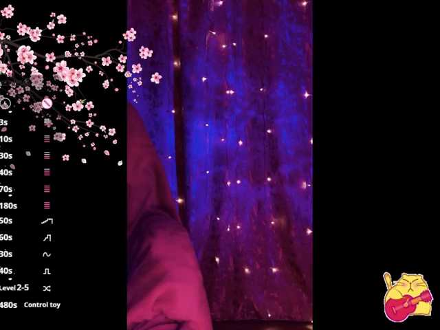 Karo1ina1 live cam on BongaCams