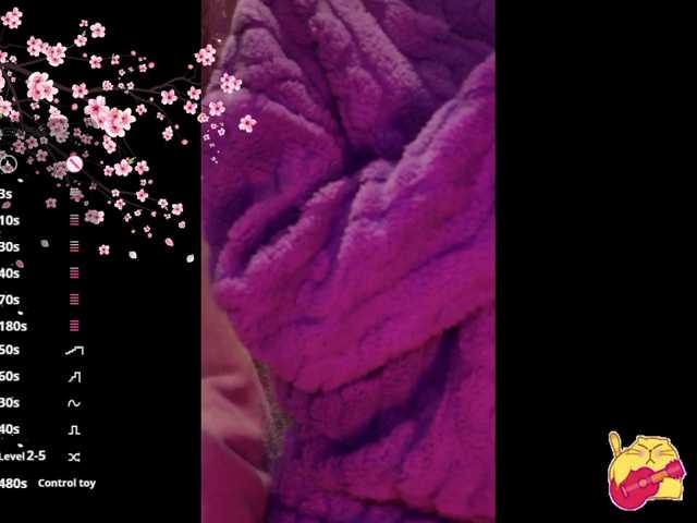 Karo1ina1 live cam on BongaCams