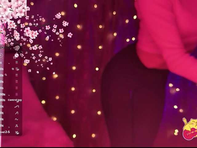 Karo1ina1 live cam on BongaCams