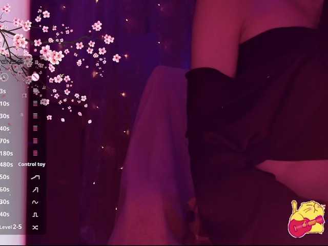 Karo1ina1 live cam on BongaCams
