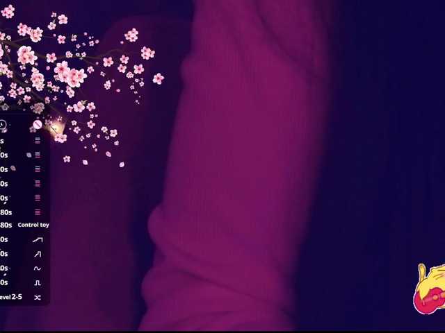 Karo1ina1 live cam on BongaCams