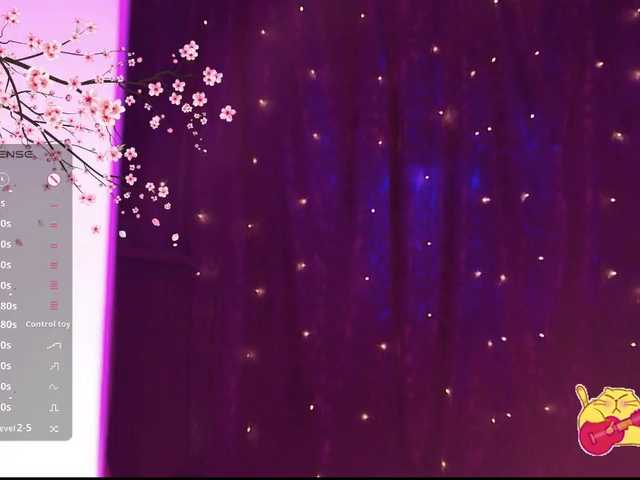 Karo1ina1 live cam on BongaCams