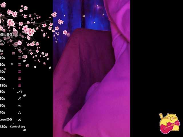 Karo1ina1 live cam on BongaCams
