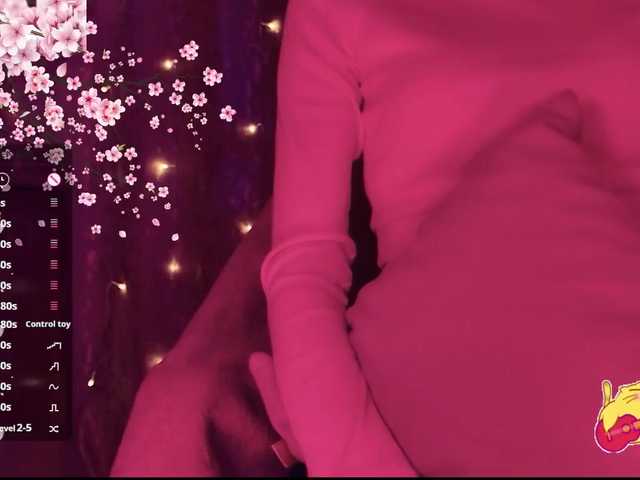 Karo1ina1 live cam on BongaCams