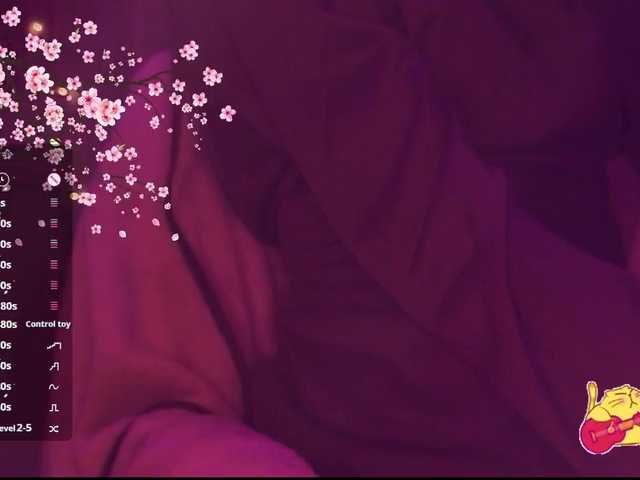 Karo1ina1 live cam on BongaCams