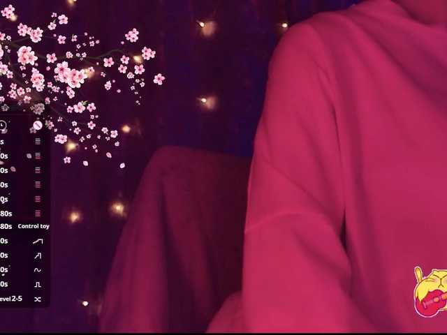 Karo1ina1 live cam on BongaCams