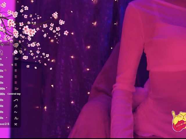 Karo1ina1 live cam on BongaCams