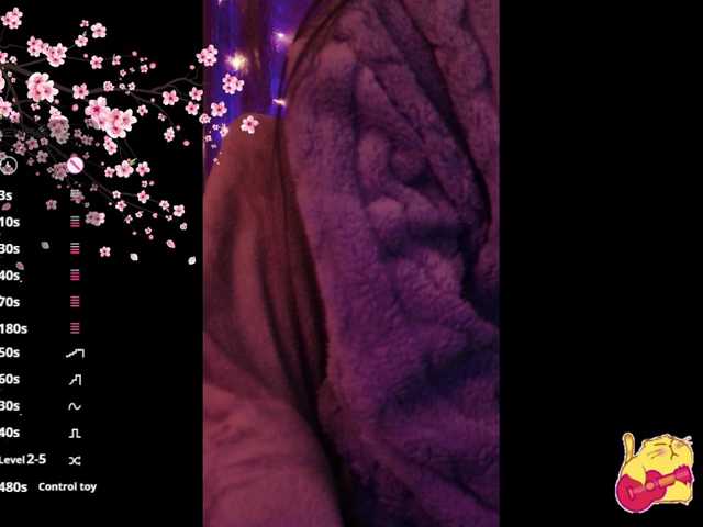 Karo1ina1 live cam on BongaCams