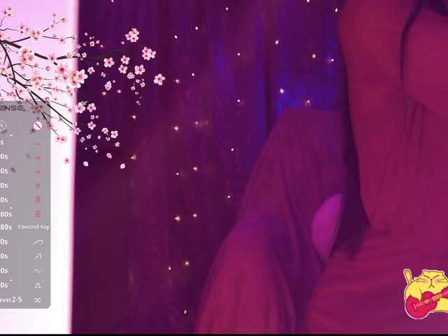 Karo1ina1 live cam on BongaCams