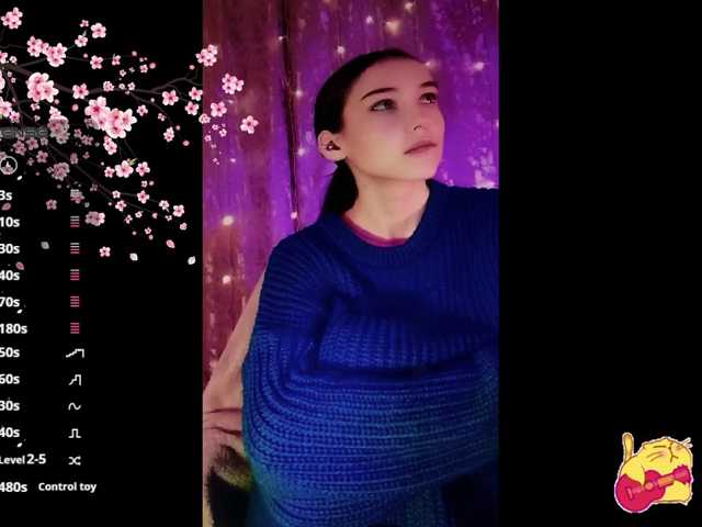 Karo1ina1 live cam on BongaCams