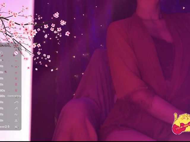 Karo1ina1 live cam on BongaCams
