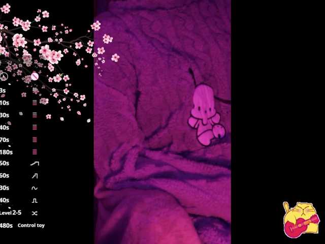 Karo1ina1 live cam on BongaCams