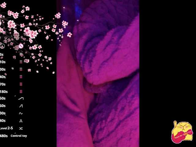 Karo1ina1 live cam on BongaCams