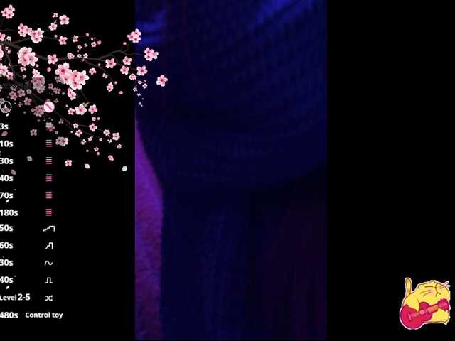 Karo1ina1 live cam on BongaCams
