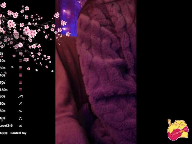 Karo1ina1 live cam on BongaCams