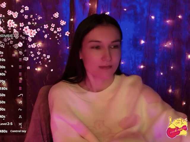 Karo1ina1 live cam on BongaCams