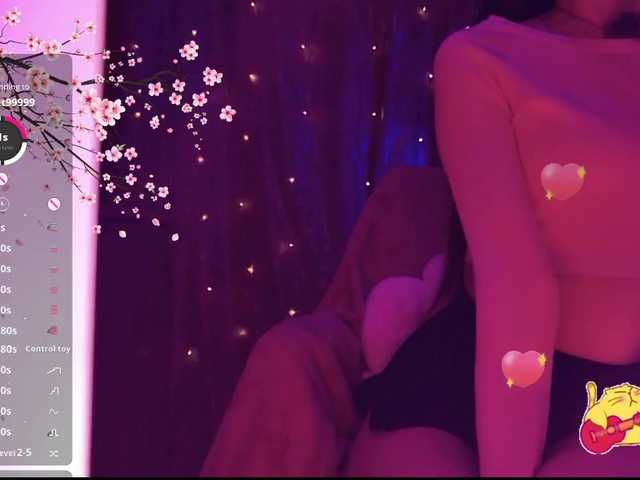 Karo1ina1 live cam on BongaCams