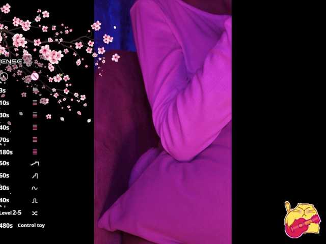 Karo1ina1 live cam on BongaCams