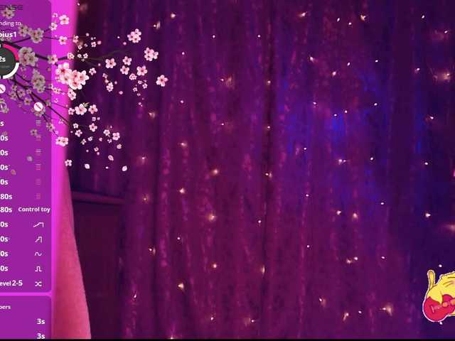 Karo1ina1 live cam on BongaCams