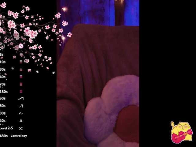 Karo1ina1 live cam on BongaCams