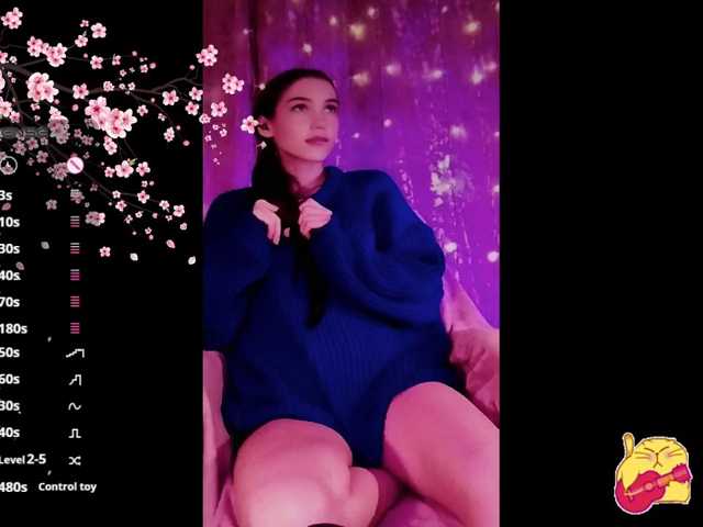 Karo1ina1 live cam on BongaCams