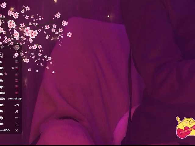 Karo1ina1 live cam on BongaCams