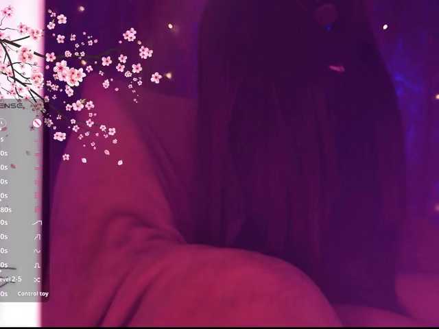 Karo1ina1 live cam on BongaCams