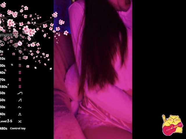 Karo1ina1, en directo ahora en BongaCams